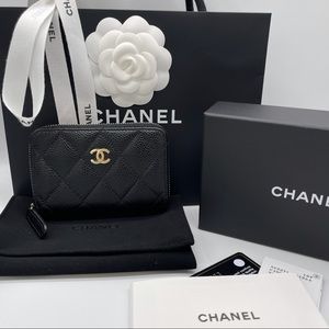 CHANEL Caviar Quilted Coin Purse